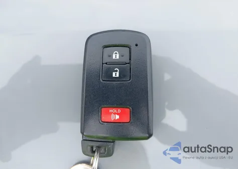 2018 Toyota Tacoma Trd Off Road z USA, uszkodzony, nr VIN 3TMCZ5AN7JM177279